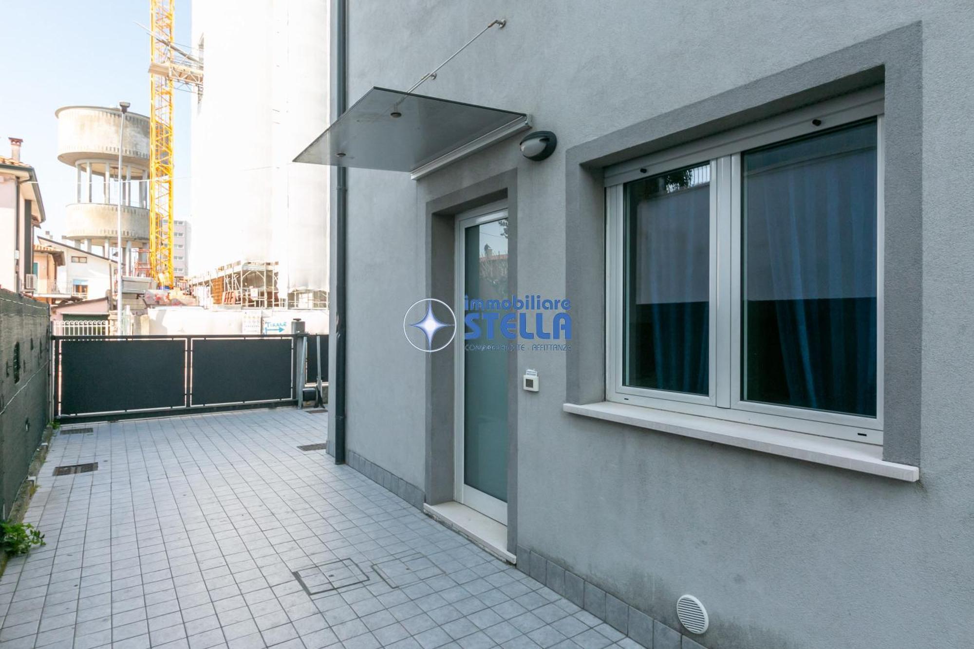 Condominio Milan ลิโดดิเยโซโล ภายนอก รูปภาพ
